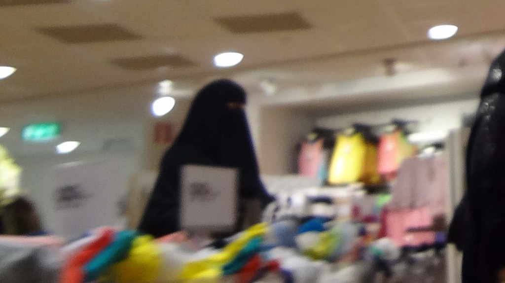 Karlskronas första niqab?