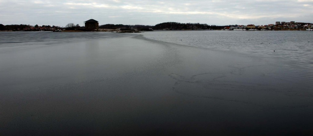 Isen börjar lägga sig i Borgmästarefjärden